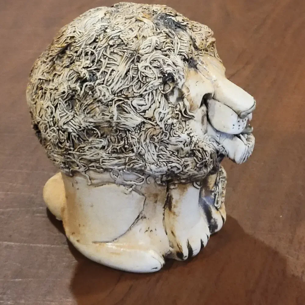 Vintage  Natalie Surving Ceramic Lion Head Sculpture @1979